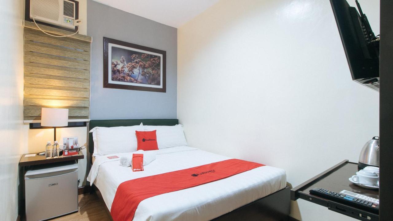 Reddoorz @ Gardenview Hotel Gtower Angeles Exterior foto