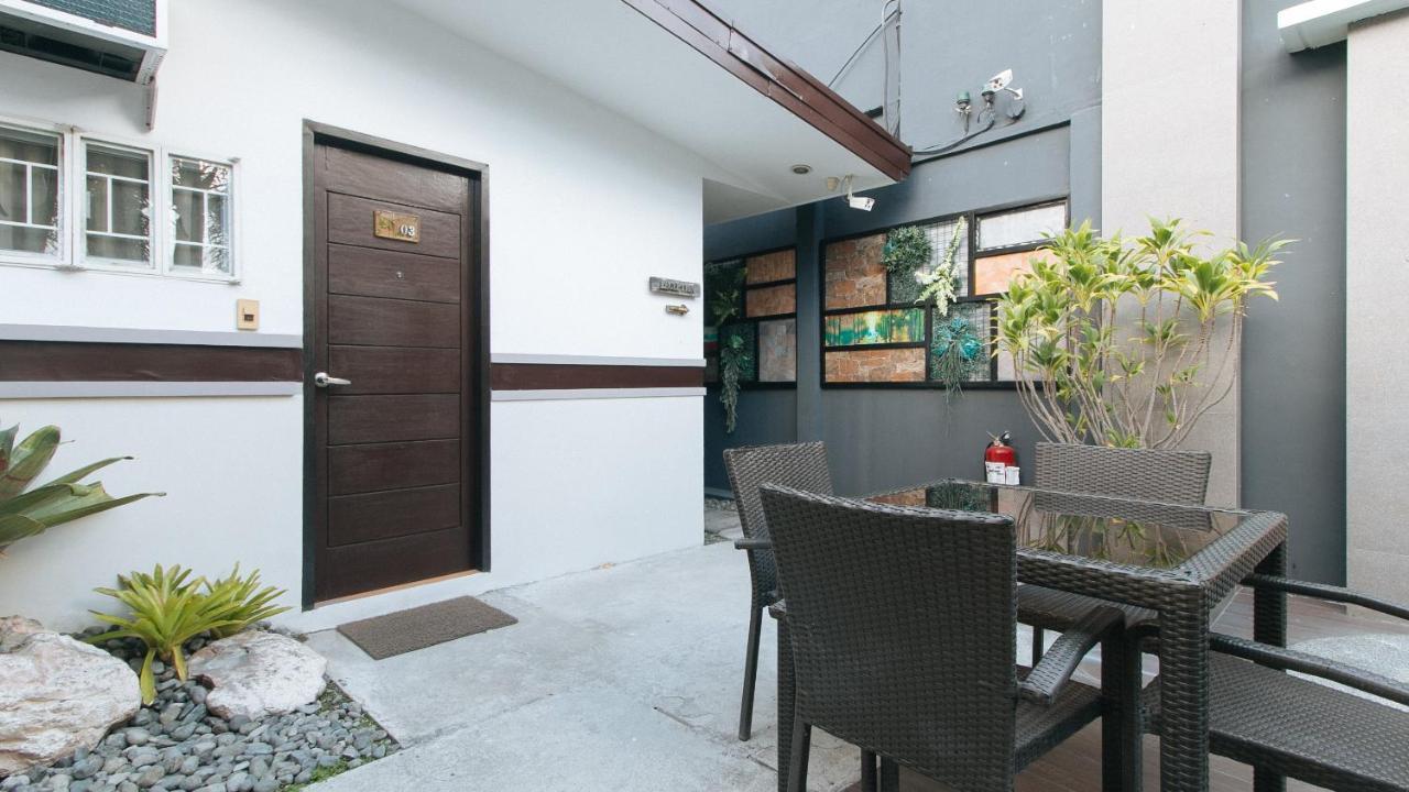 Reddoorz @ Gardenview Hotel Gtower Angeles Exterior foto